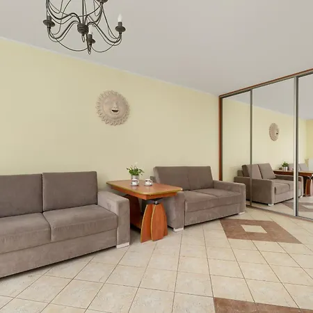 Jasny I Delikatny Sun Seasons 24 W Kolobrzegu By Renters Апартаменты Колобжег