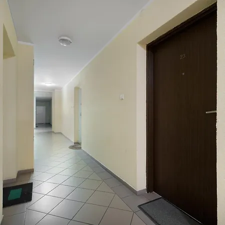 Jasny I Delikatny Sun Seasons 24 W Kolobrzegu By Renters Колобжег