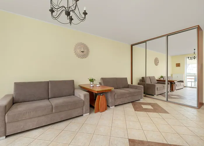 Jasny I Delikatny Sun Seasons 24 W Kolobrzegu By Renters Apartman Kołobrzeg