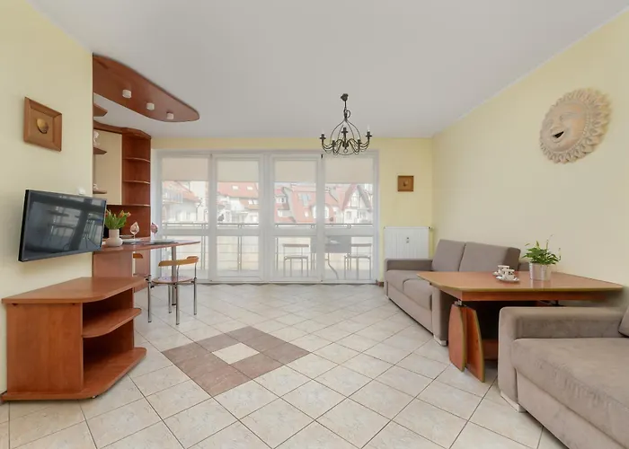 Jasny I Delikatny Sun Seasons 24 W Kolobrzegu By Renters Apartman *